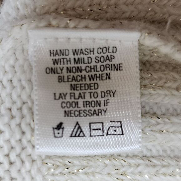 Mark Eisen Sweater Womens M Cream Angora Blend Turtleneck Metallic Soft Preppy - Picture 8 of 11